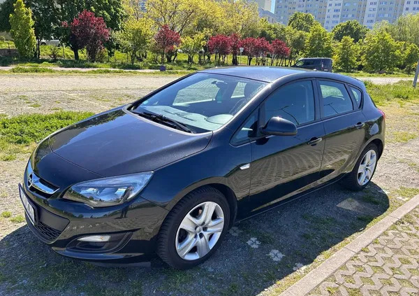 opel Opel Astra cena 29000 przebieg: 164000, rok produkcji 2013 z Gdańsk